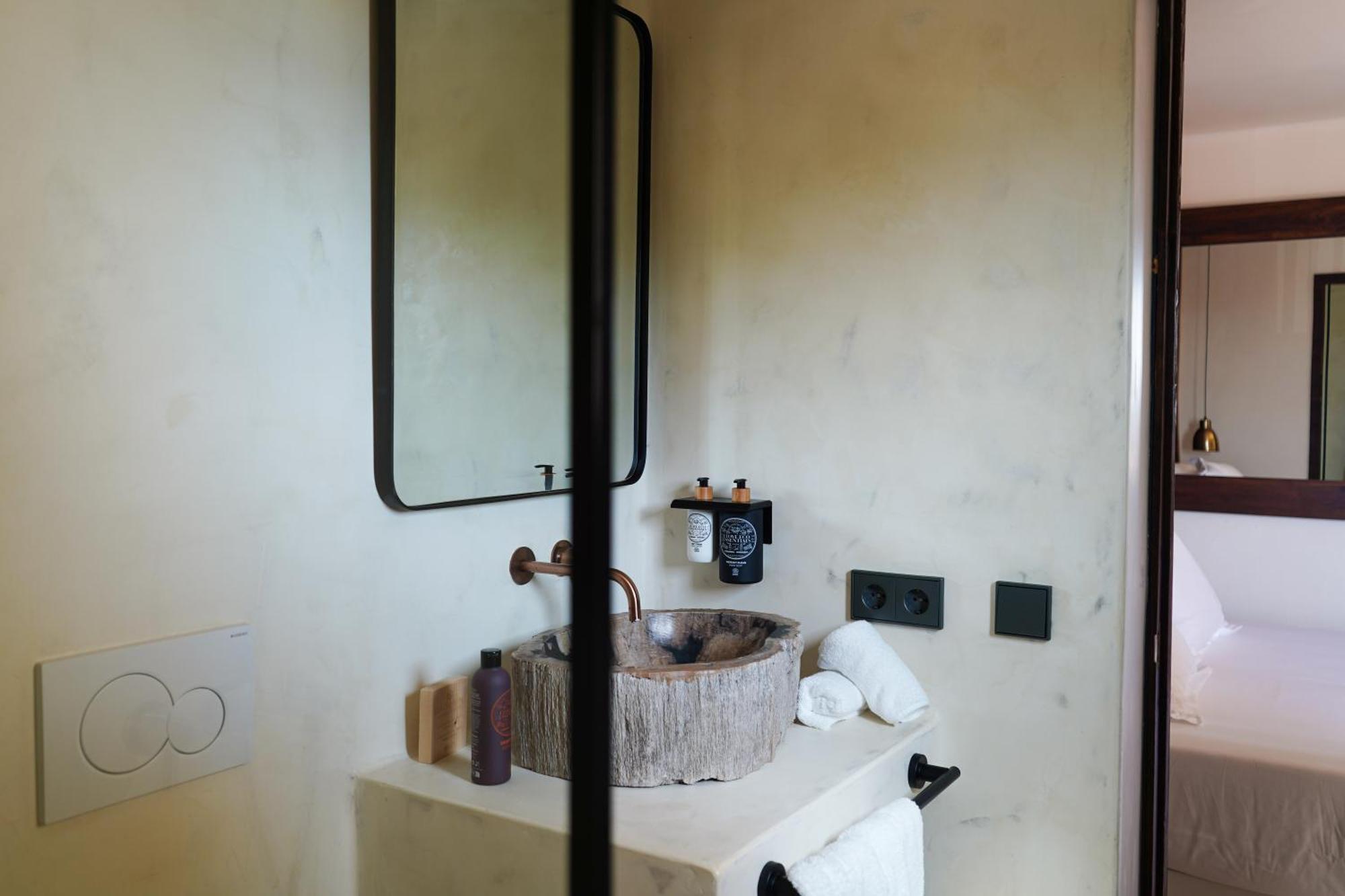 Hannah Formentera Hotel 4*